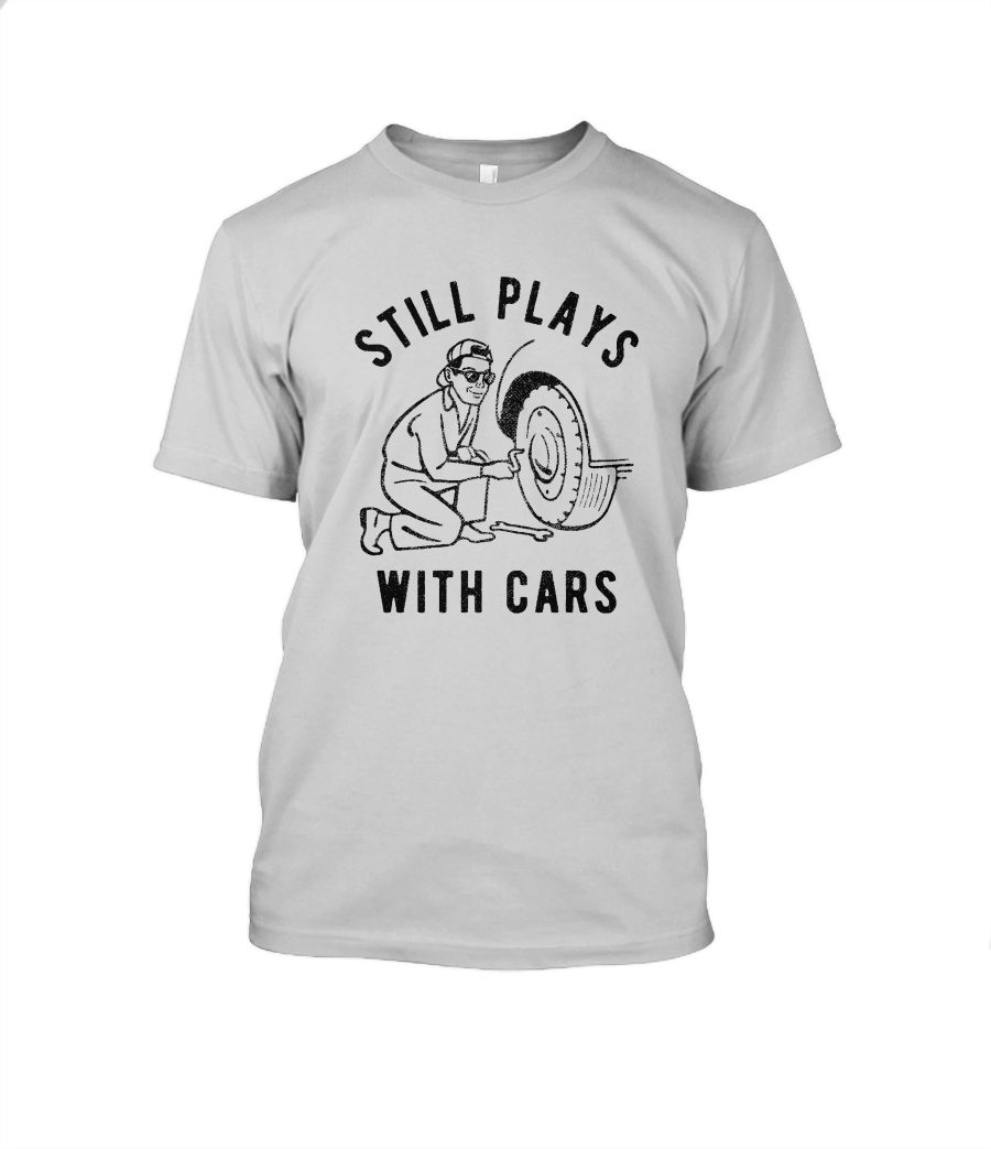 Still plays with cars